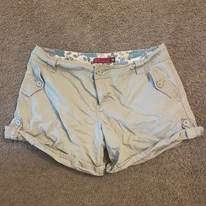 SO Cargo Shorts Size 13 Khaki Pockets